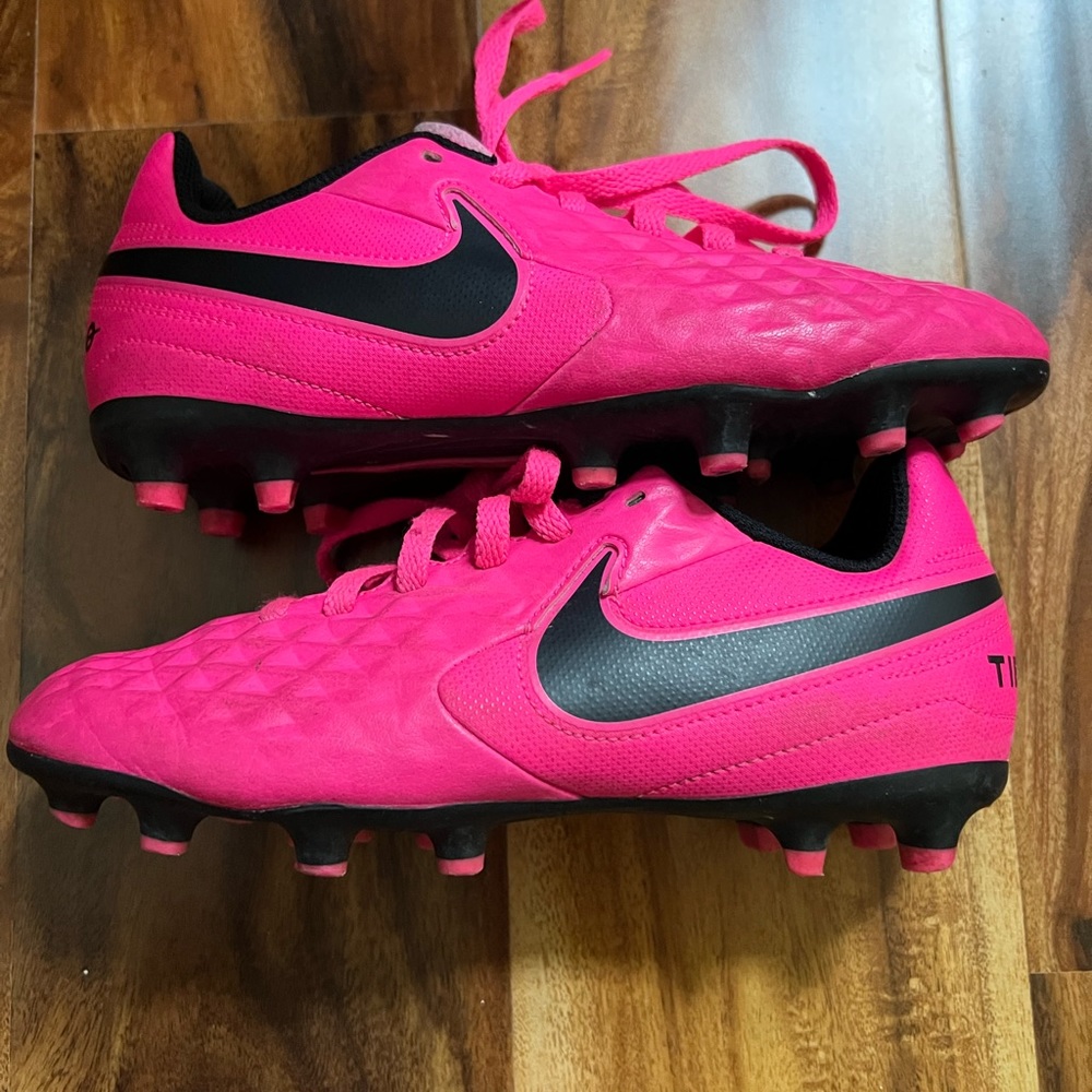 Girls size 1.5 soccer cleats.